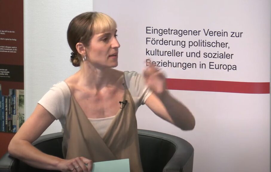 Moderation1_NinaHeinrich_Protest-Aufstand-und-Aufbegehren-in-Diktatur-und-Demokratie_2023